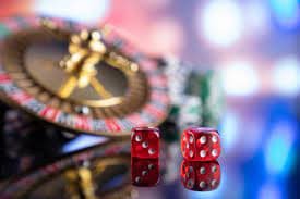 Aplikasi mobile belalang togel menampilkan permainan slot dan interface sportsbook